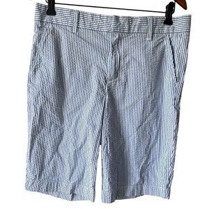 Women's Gap shorts Bermuda Seersucker Blue summer pockets casual White Size 8.